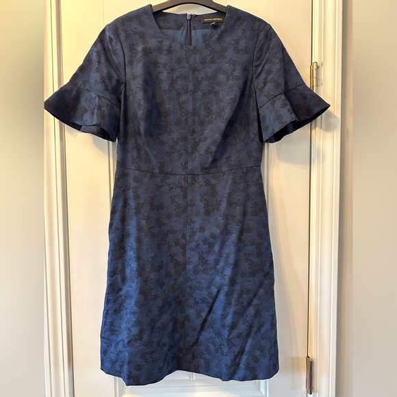 Banana Republic Blue and Black Fit and Flare Textured Fit and Flare Dress Size 2 - Picture 2 of 9